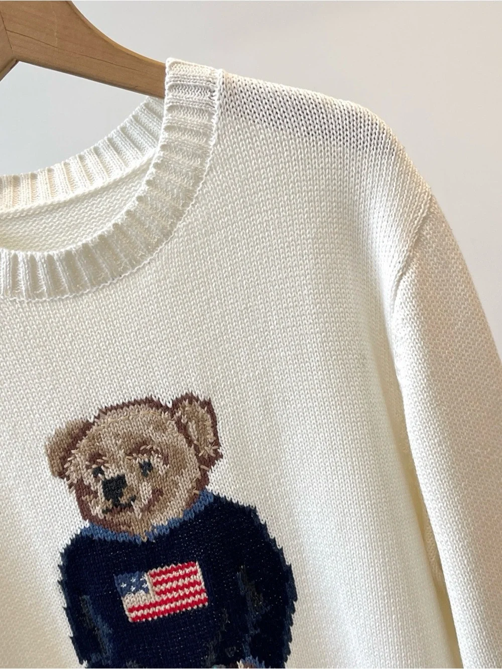 Polo by Ralph Lauren Cream Sweater with Bear Intarsia Large‎ L